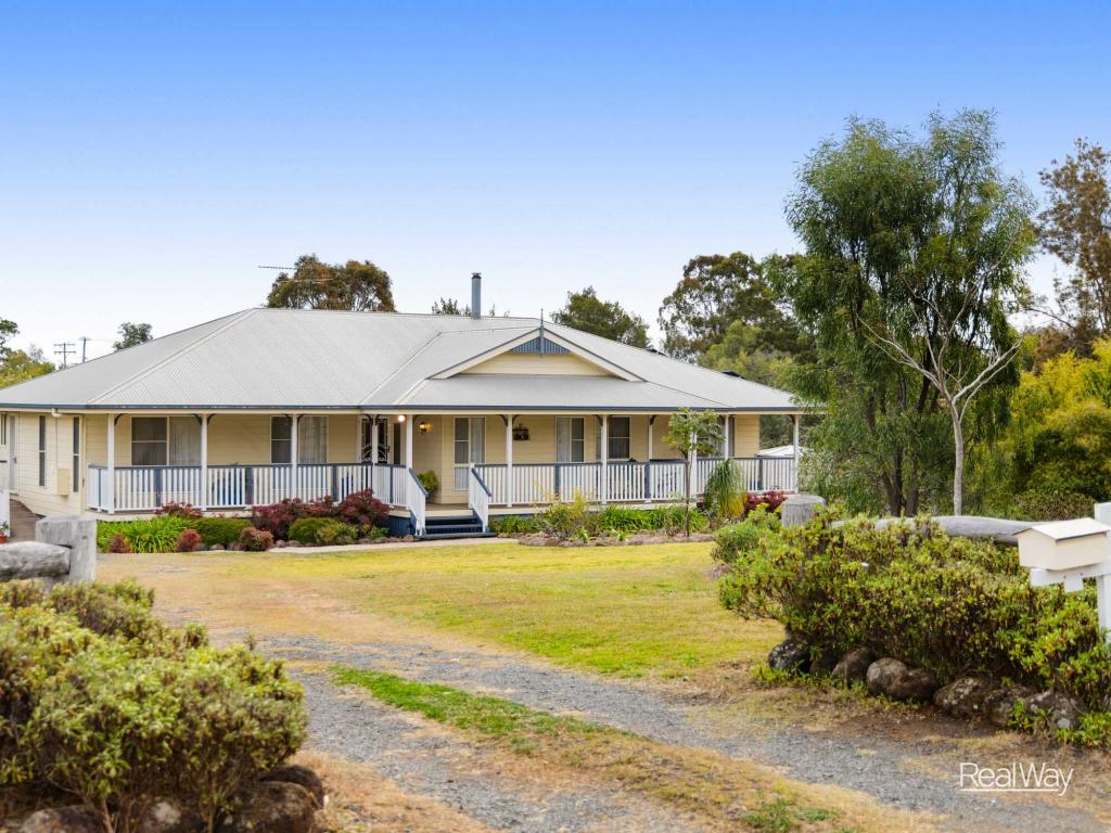 21 Stark Dr, Vale View, QLD 4352