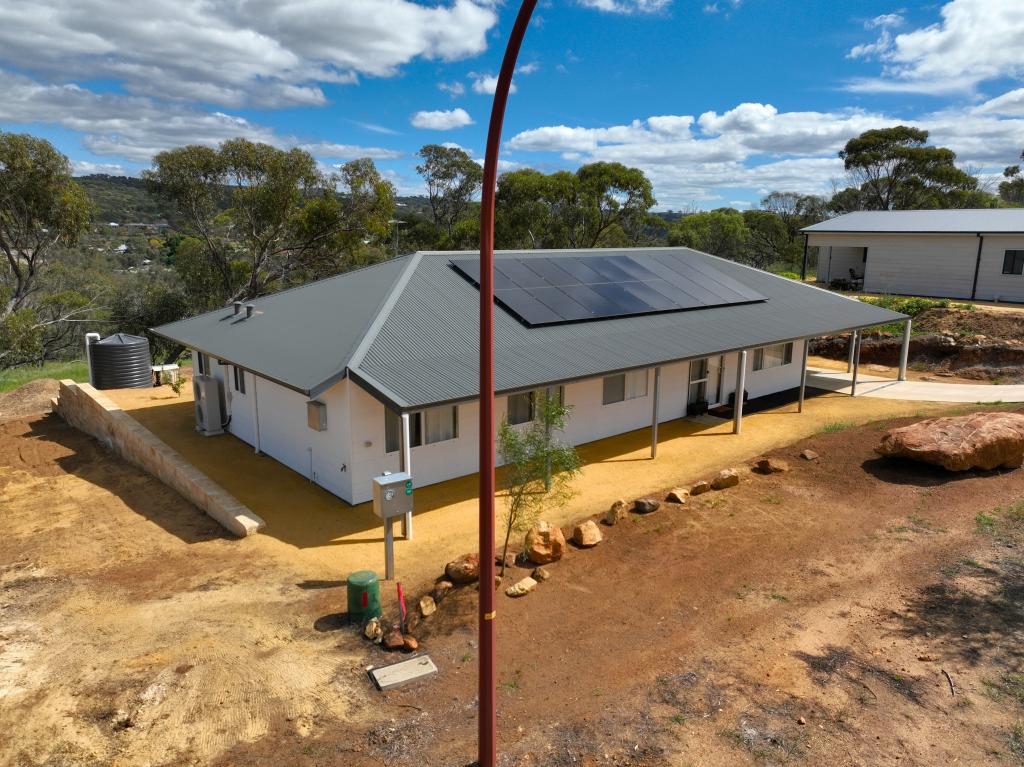 7 GADSDON PASS NUNILE, TOODYAY, WA 6566