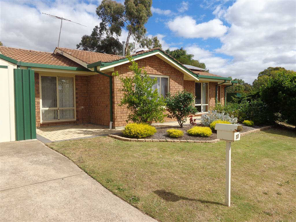 33 Allman Cres, Aberfoyle Park, SA 5159