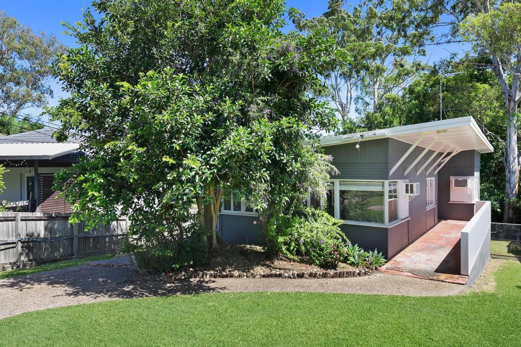 24 Moorbell St, Tarragindi, QLD 4121