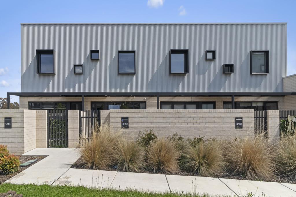 2/162 Overall Ave, Casey, ACT 2913
