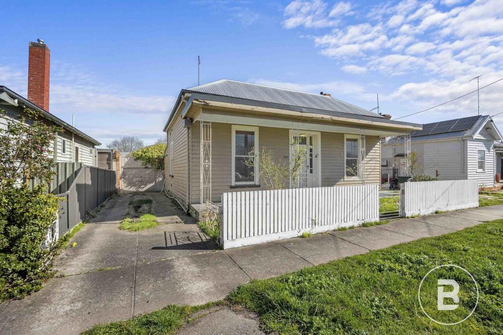 705 Doveton St N, Soldiers Hill, VIC 3350