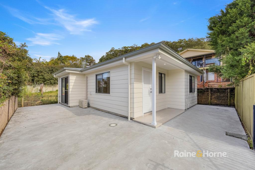 2a Hughes St, Point Clare, NSW 2250