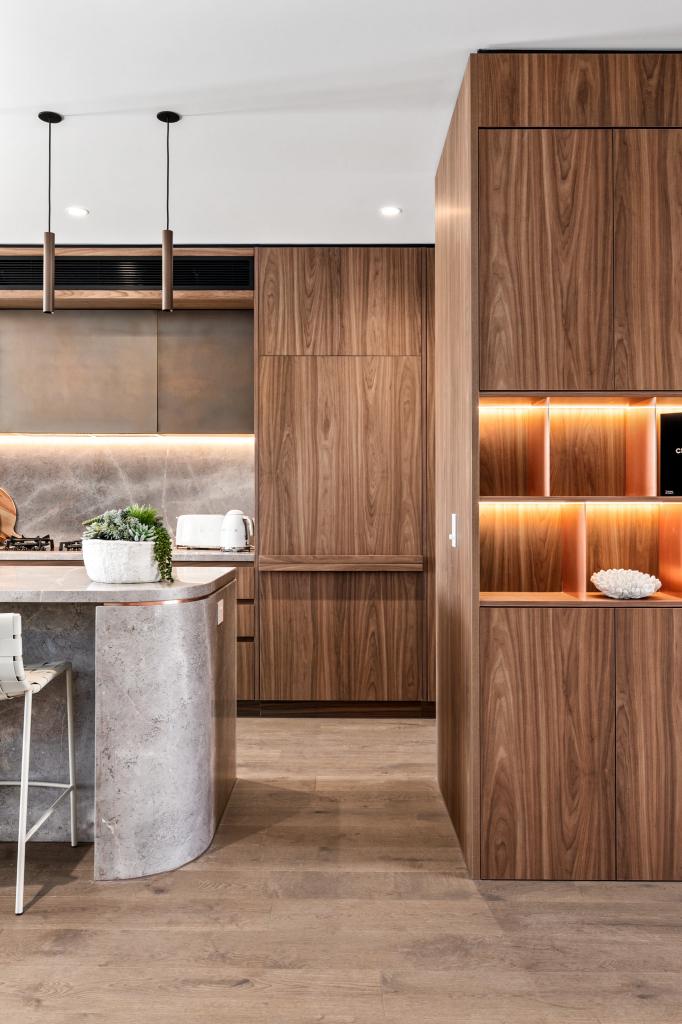 Villa 7 Harbour Tce, Hope Island, QLD 4212