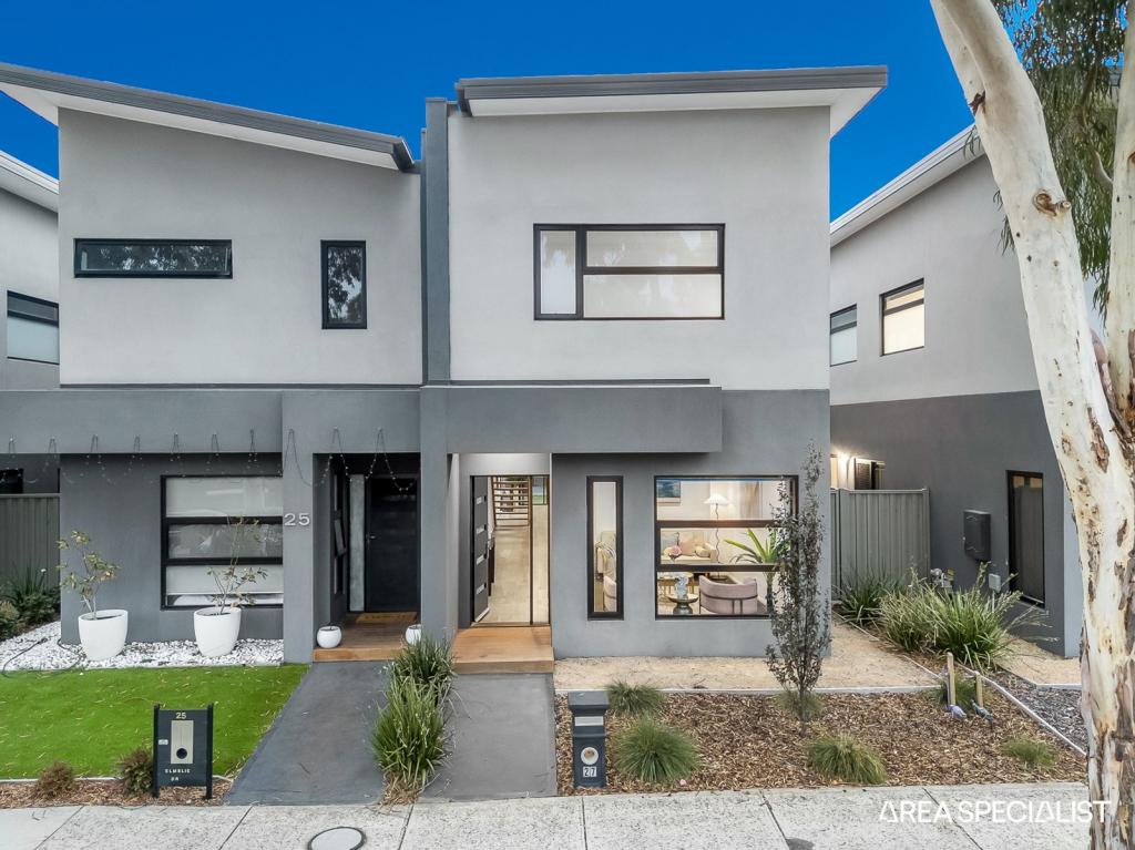 27 Elmslie Dr, Cranbourne East, VIC 3977