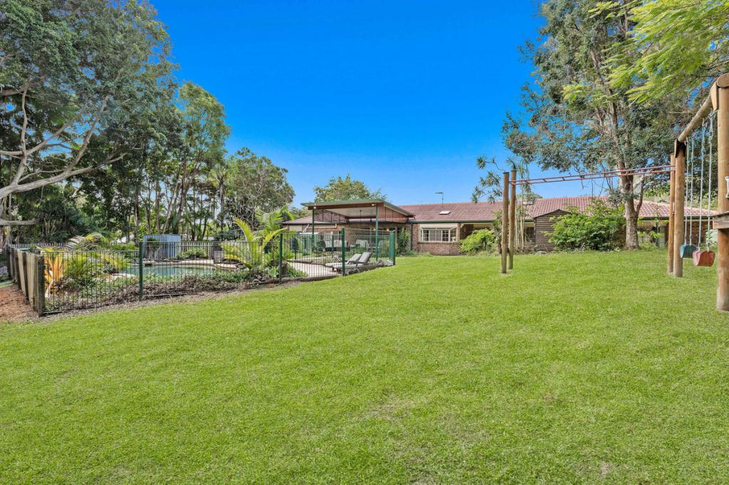 13 Jamberoo Ct, Tallebudgera, QLD 4228