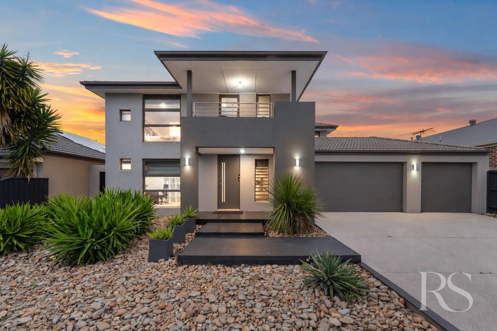 14 Woolwich Way, Taylors Hill, VIC 3037