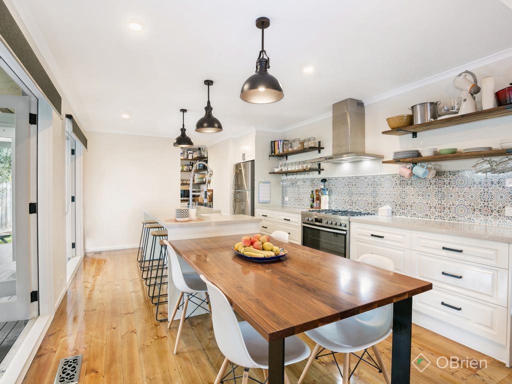 58 Lucerne Cres, Frankston, VIC 3199