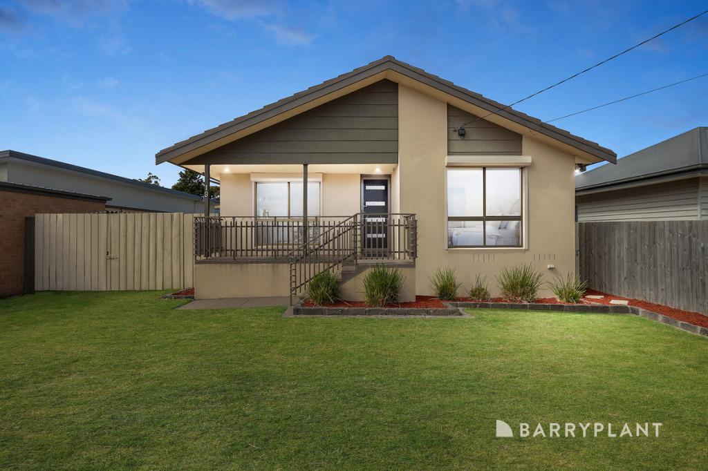 19 KARADOC ST, DROMANA, VIC 3936