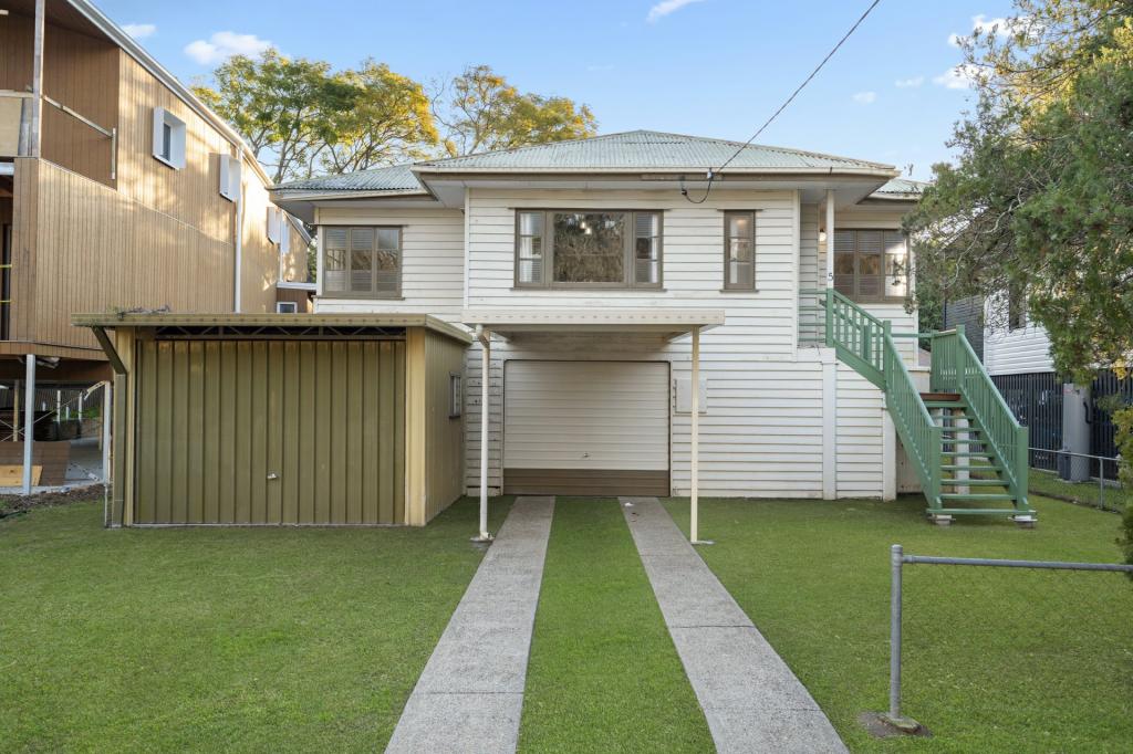 5 Hefferan St, Fairfield, QLD 4103