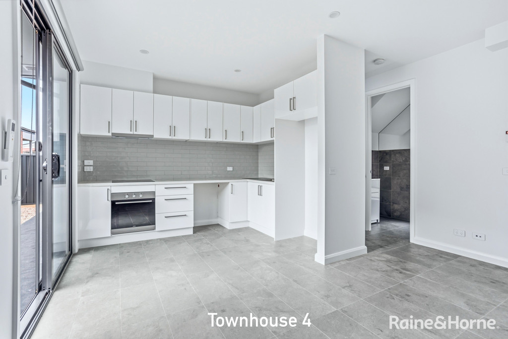 4/7 Bellin St, Laverton, VIC 3028