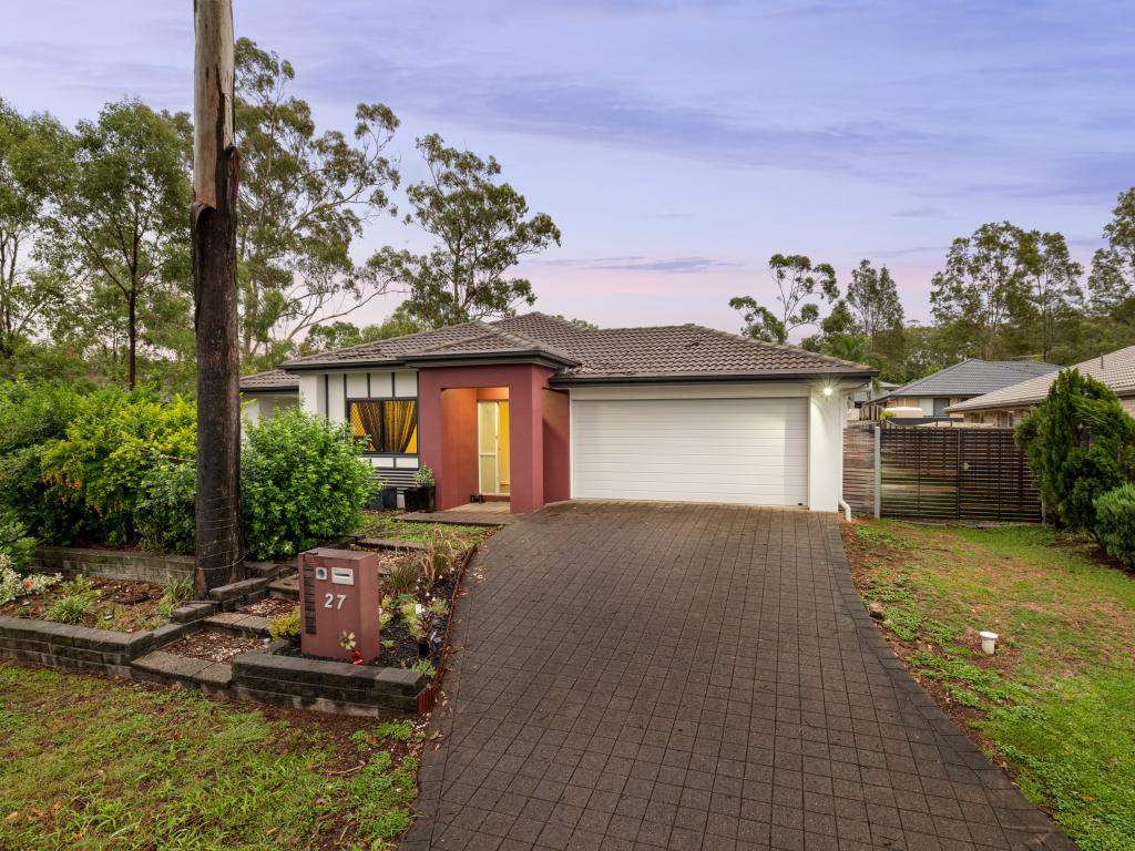 27 Quinn Cl, Augustine Heights, QLD 4300
