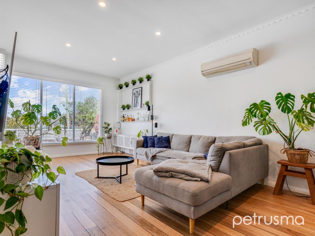 1/160 Clarence St, Bellerive, TAS 7018