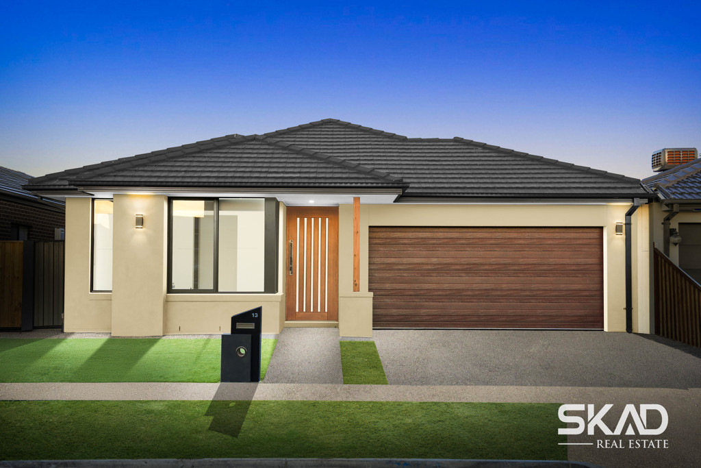 13 DENMEAD DR, DONNYBROOK, VIC 3064
