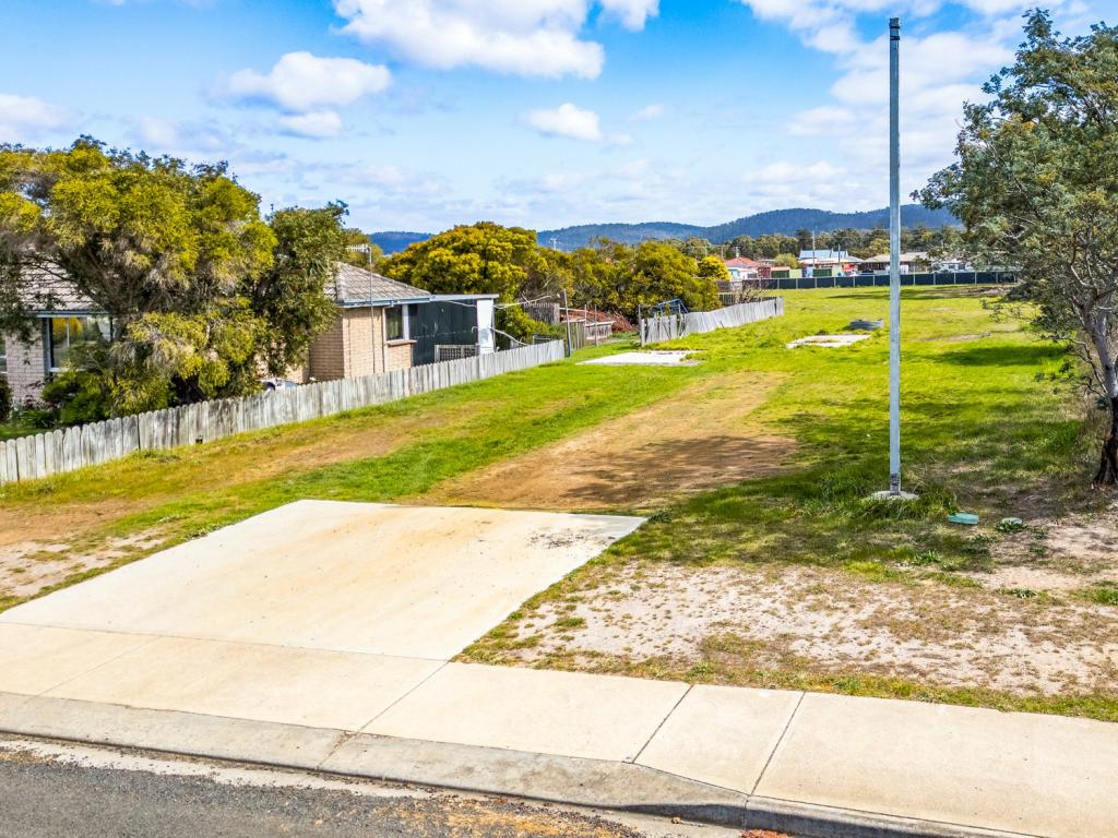 27 CHARLES ST, TRIABUNNA, TAS 7190