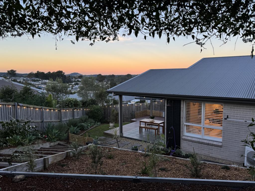 28b Parker Cres, Berry, NSW 2535