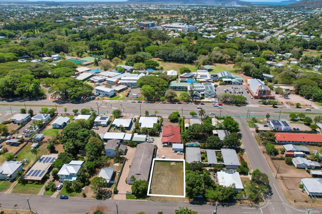 47 Camp St, Mundingburra, QLD 4812