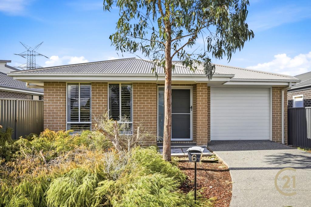 6 Cherry Cct, Gregory Hills, NSW 2557