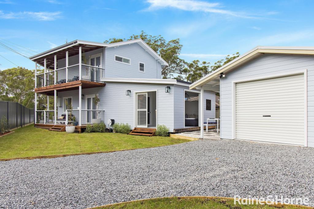 14 Johnson Pde, Lemon Tree Passage, NSW 2319