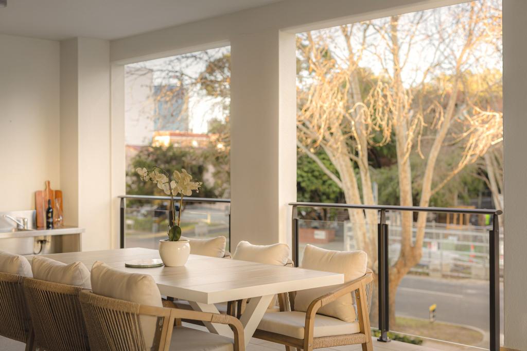 1b/73 Mill Point Rd, South Perth, WA 6151