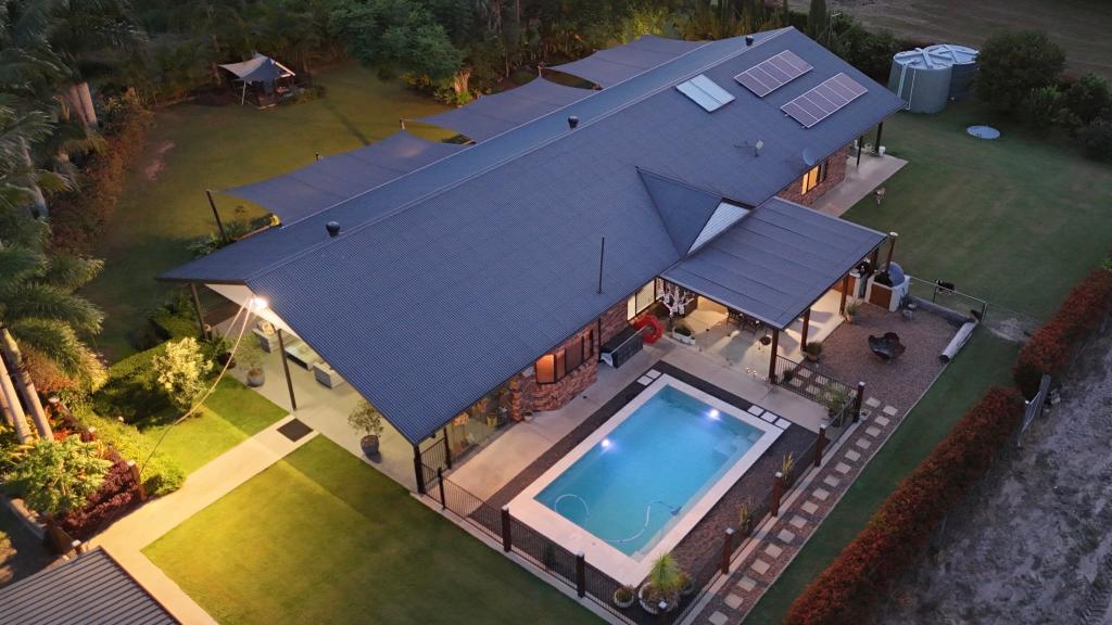 21992 BRUCE HWY, GLENORCHY, QLD 4650