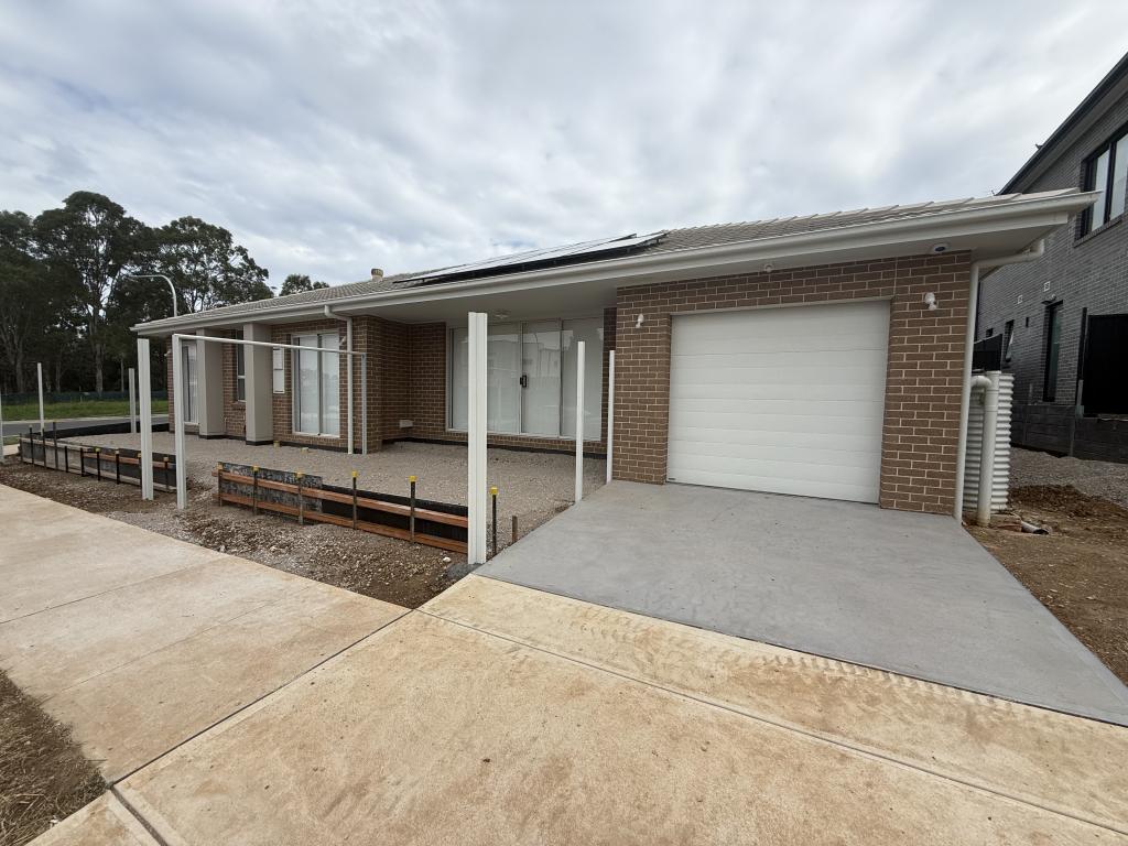 77 Driftway St, Austral, NSW 2179