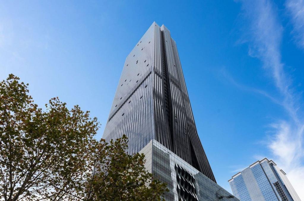 1901/568 Collins St, Melbourne, VIC 3000