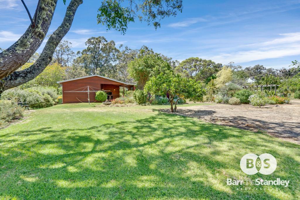 101 Woodward St, Greenbushes, WA 6254