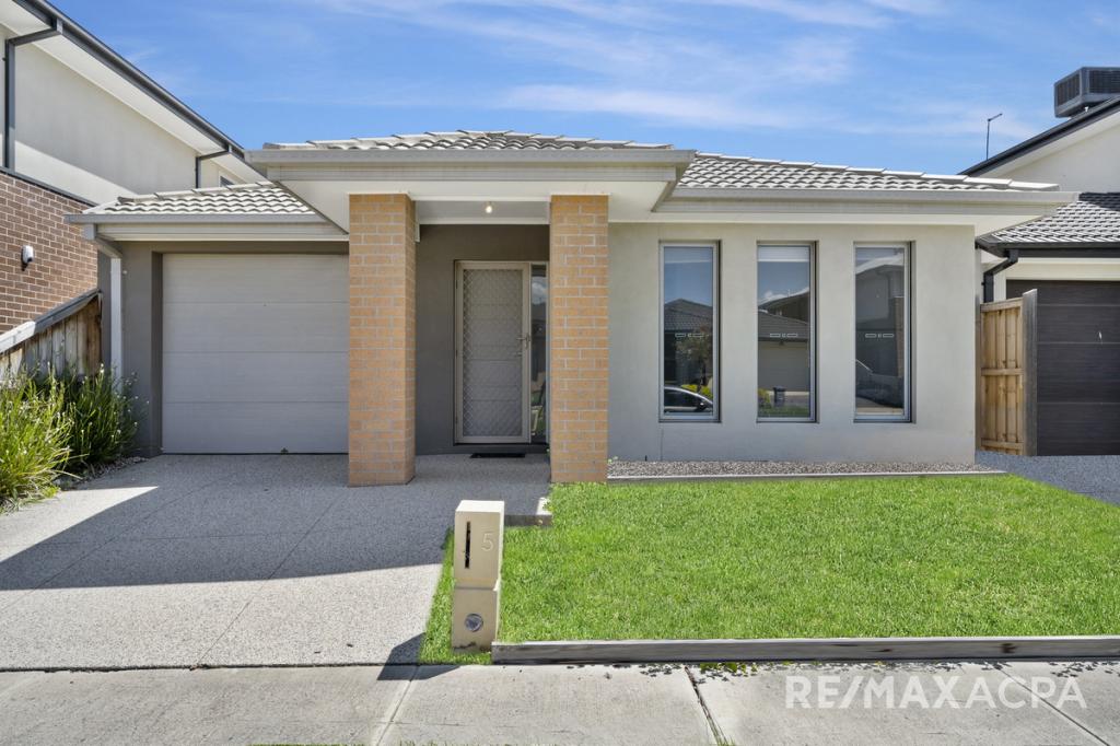 5 Independence Ave, Point Cook, VIC 3030