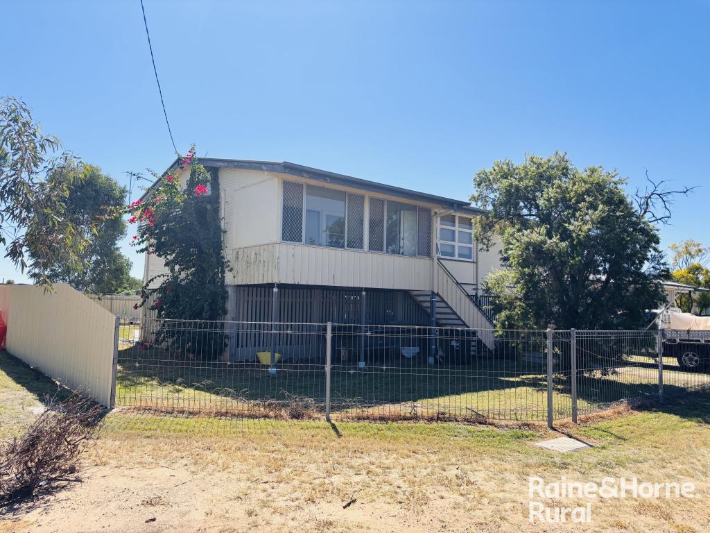 33 Foott St, Roma, QLD 4455