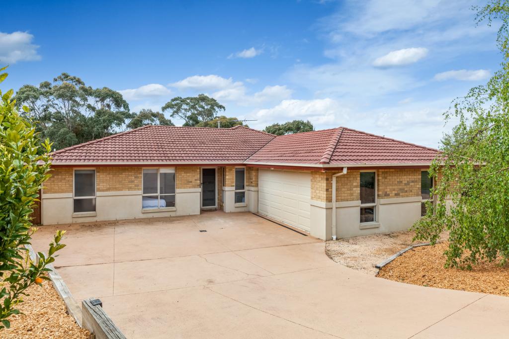 4 Aurina Dr, Wallan, VIC 3756