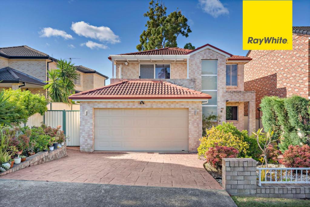 8 Leigh St, Merrylands, NSW 2160