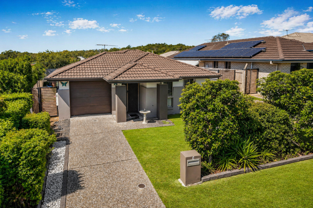 5 Rothbury Ave, Holmview, QLD 4207