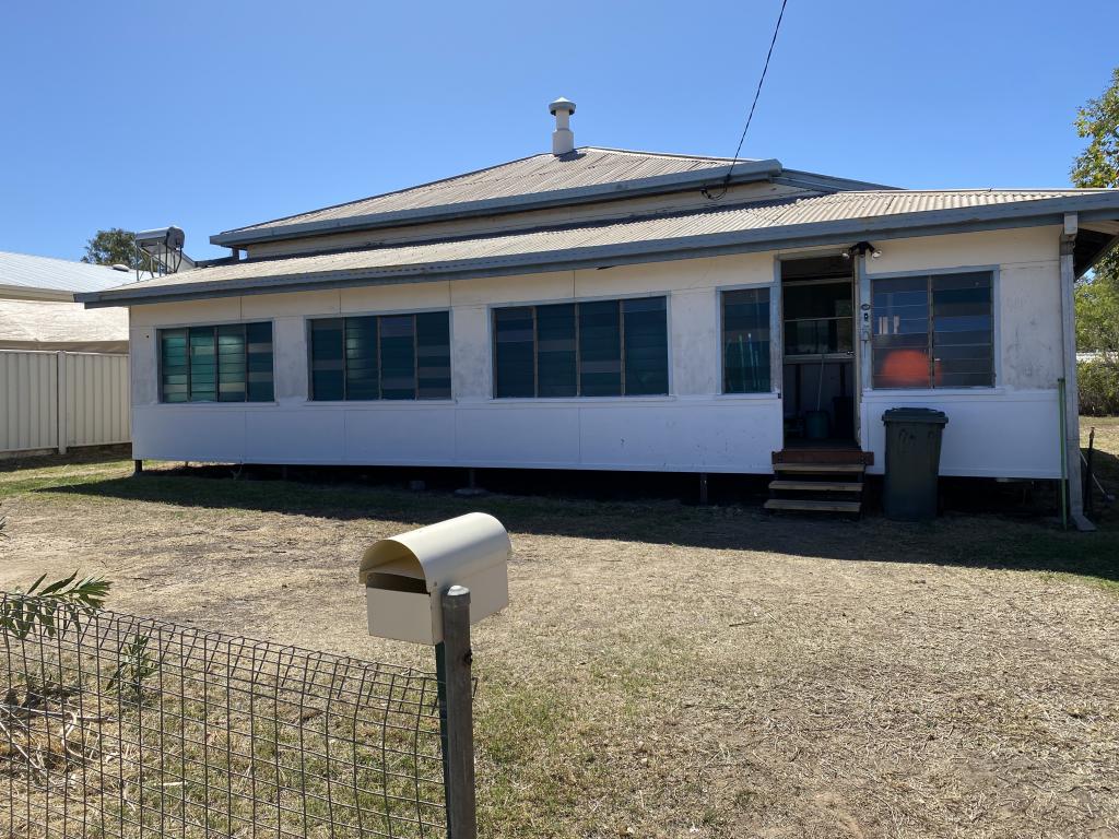 41 Bowen St, Roma, QLD 4455