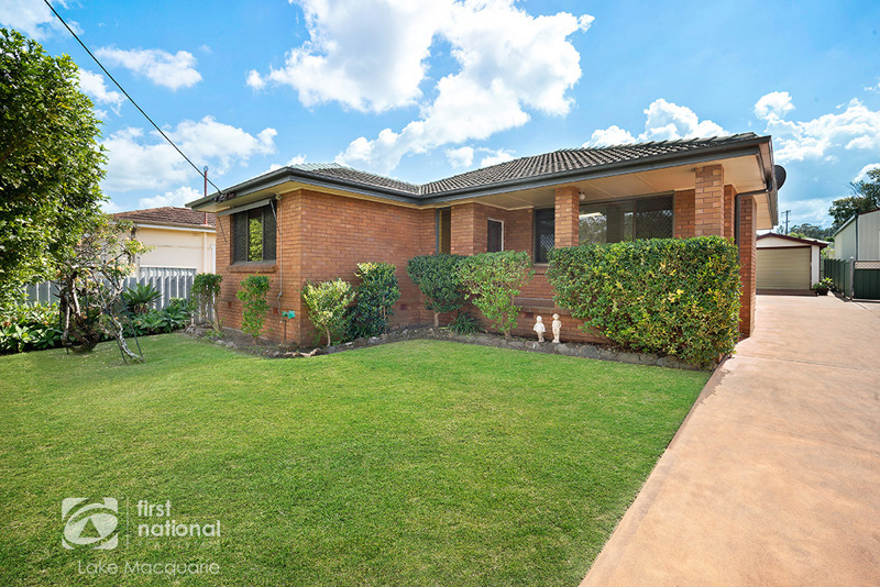 8 Rose Ave, Glendale, NSW 2285