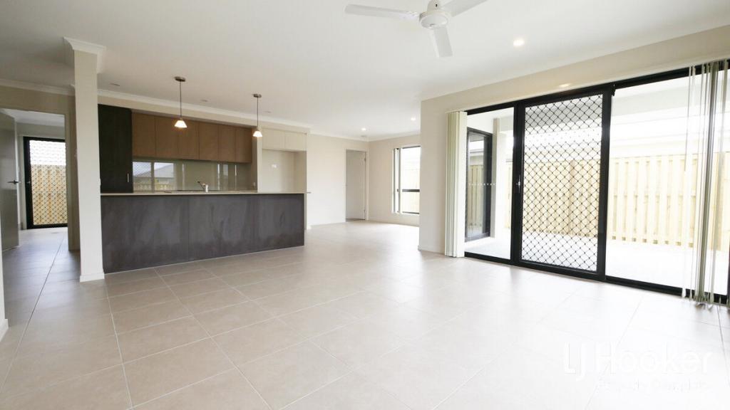 1 Napa Cct, Holmview, QLD 4207