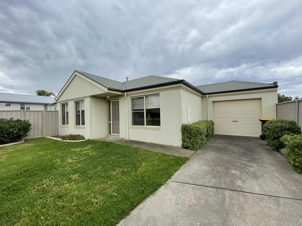 3 Carriage Ct, Sale, VIC 3850