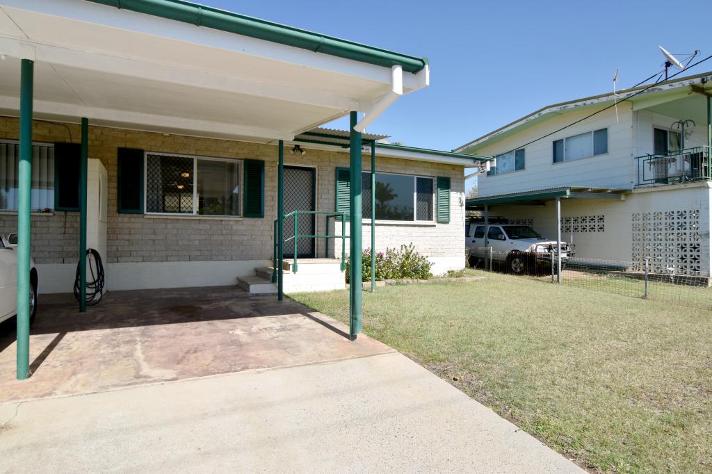 2/18 Campbell St, Clinton, QLD 4680