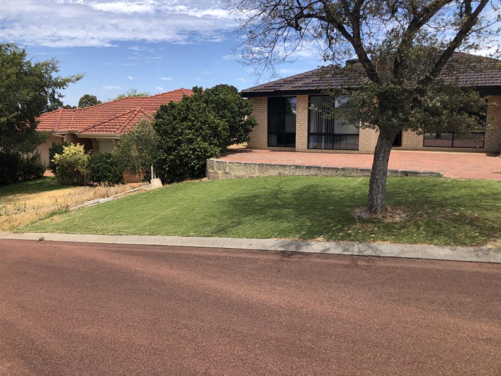 7 Breaden Pass, Success, WA 6164