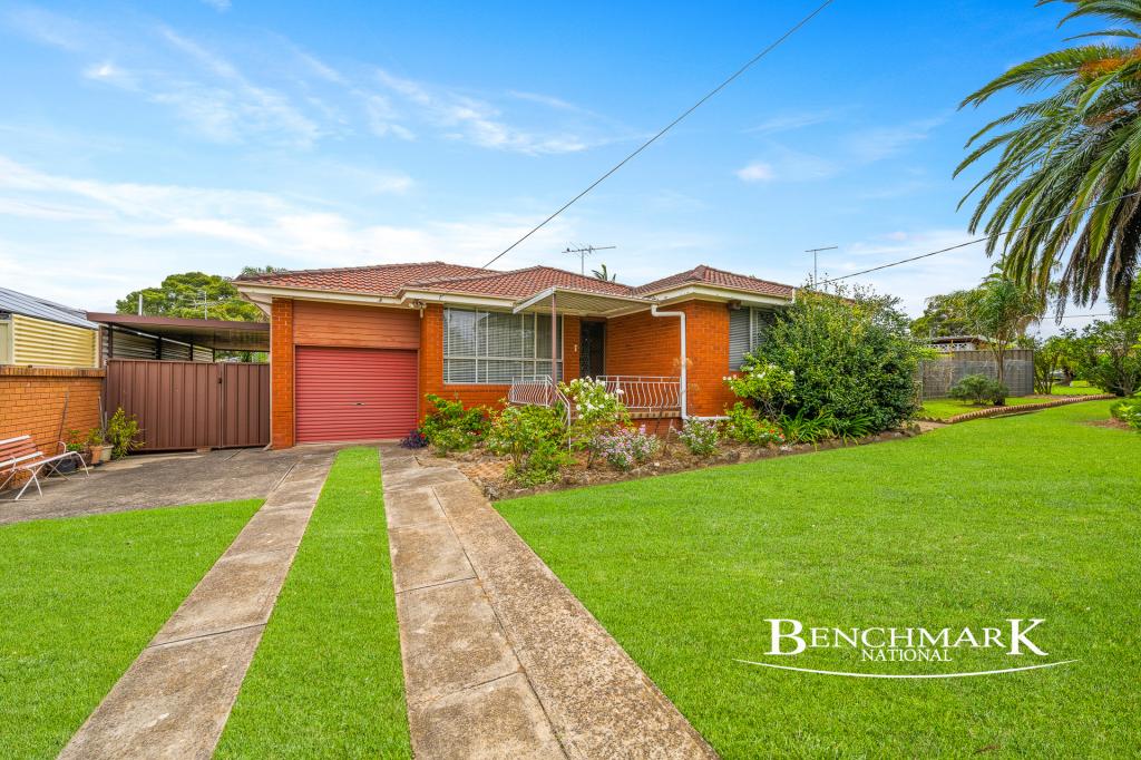 7 Renton Ave, Moorebank, NSW 2170