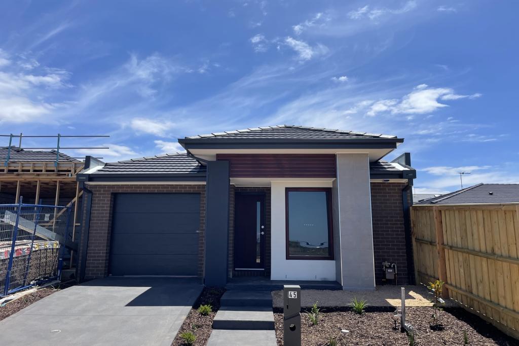 45 Maradona Bvd, Deanside, VIC 3336