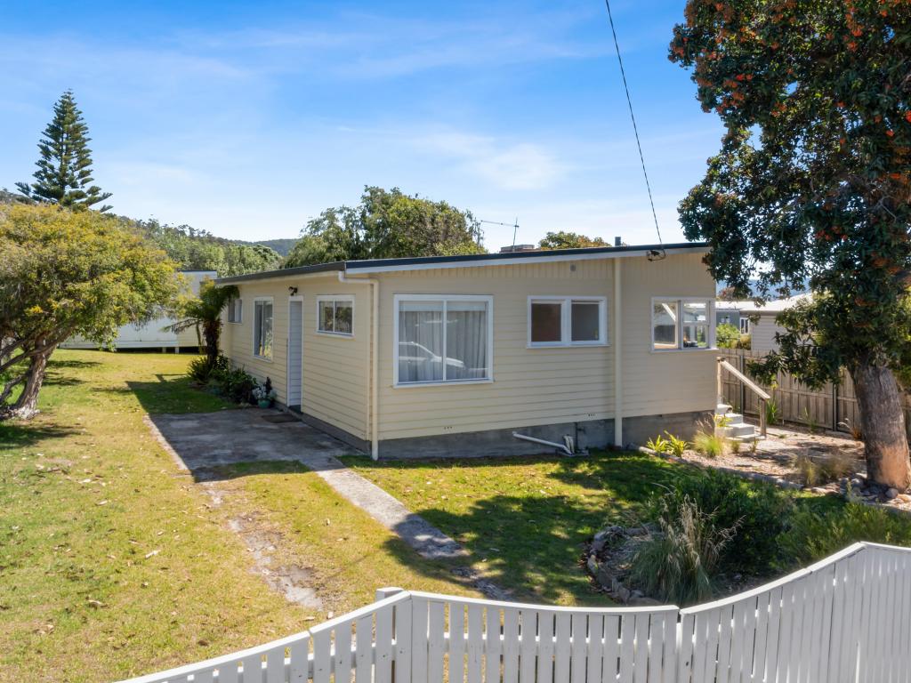 19 Beattie Ave, Bicheno, TAS 7215