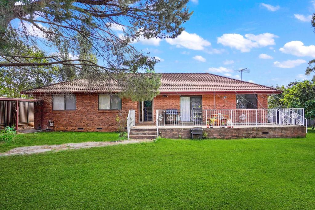 102 Bungaree Rd, Toongabbie, NSW 2146