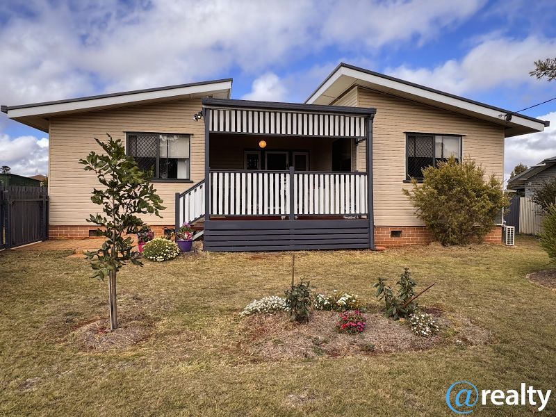 19 Booth St, Kingaroy, QLD 4610