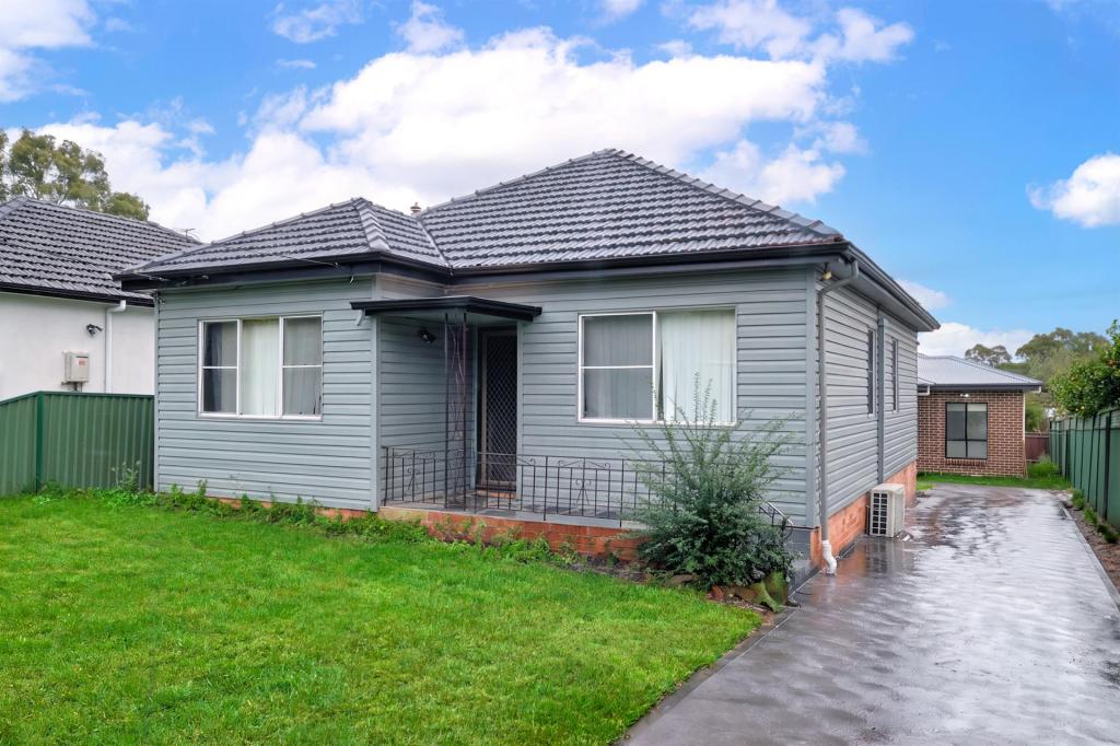 220 Waterloo Rd, Greenacre, NSW 2190
