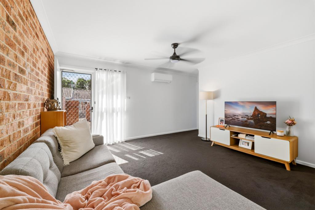 4/4 Harvey Pl, North Nowra, NSW 2541