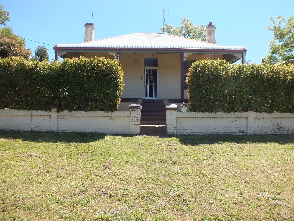 119 Nasmyth St, Young, NSW 2594