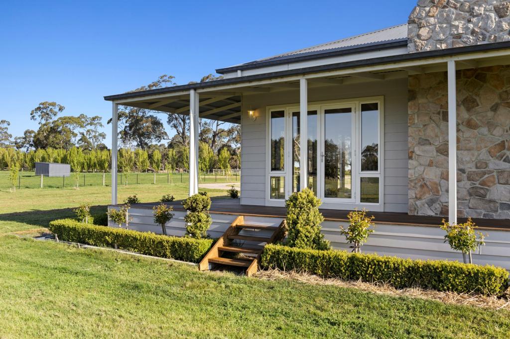 283 Redesdale Rd, Kyneton, VIC 3444