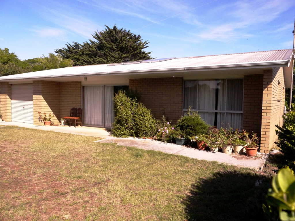 2 Jaycee Ave, Currie, TAS 7256