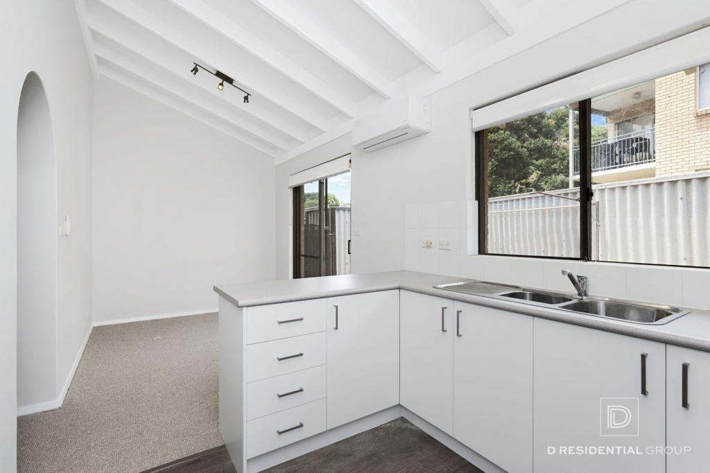 6/90 Gilbertson Rd, Kardinya, WA 6163